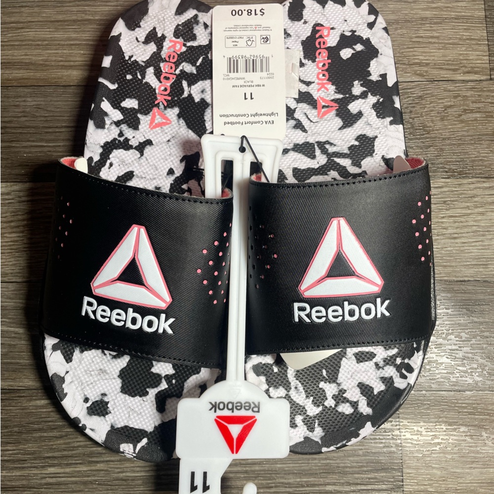 Women’s Reebok Pervade Slide Blk/Pink  11W